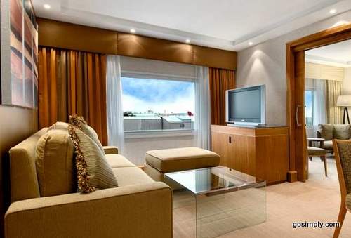 Guest room in the Heathrow Hilton Hotel