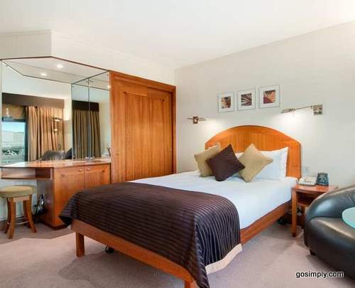 Guest rooms at the Heathrow Hilton Hotel