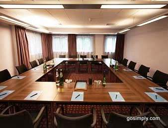 Heathrow Ramada Hotel conference room