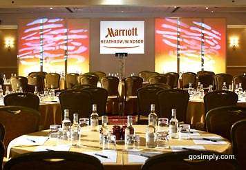 Restaurant at the Marriott Windsor Hotel for Heathrow Airport