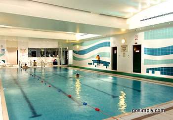 Swimming pool at the Heathrow Marriott Hotel