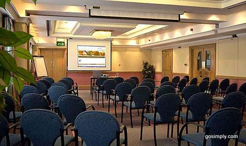 Berkshire Suite Meeting room at the Heathrow Quality Hotel