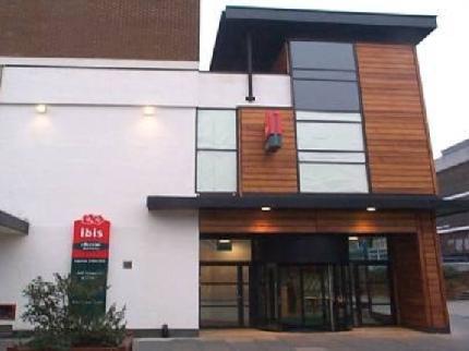 Ibis Hotel Stevenage exterior