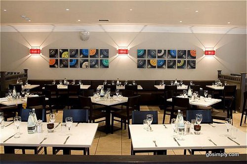 Manchester Airport Crowne Plaza Hotel restaurant