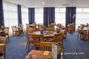 Dining area at the Manchester Airport Britannia Hotel