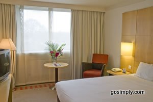 Britannia Manchester Airport Hotel guest room