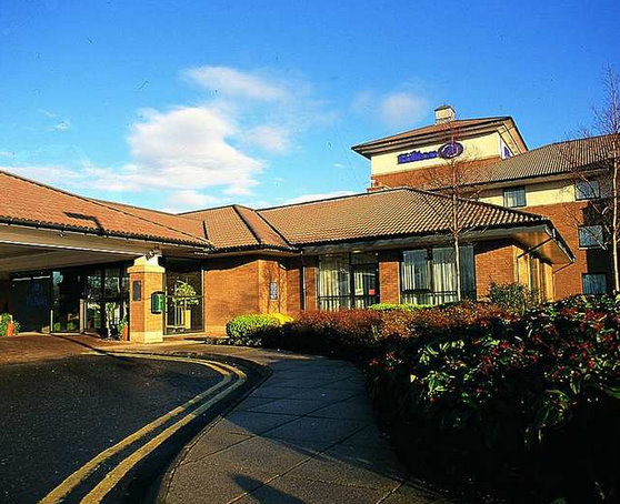 Hilton Hotel Edinburgh Airport exterior