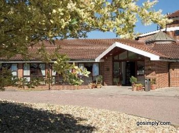 Exterior of the Gatwick Worth Hotel