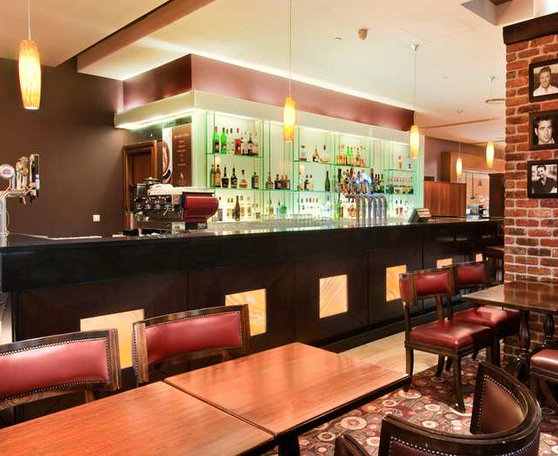 Dublin Airport Hilton Hotel bar