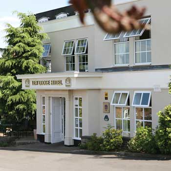 East Midlands Airport Premier Yew Lodge exterior