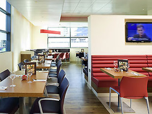 Birmingham Airport Ibis Hotel restaurant
