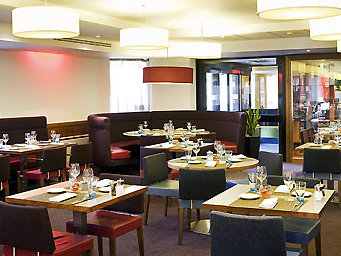 Birmingham Airport Novotel Hotel restaurant