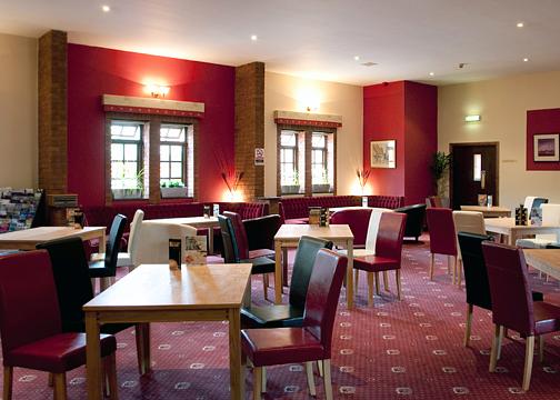 Dining room at the Coventry Quality Hotel Birmingham Airport