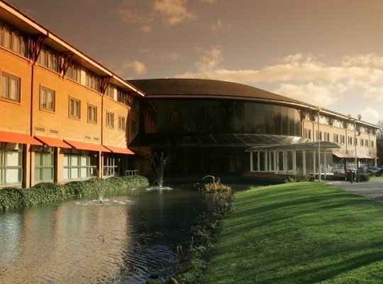 Exterior of the Gateway Hotel Nottingham Airport