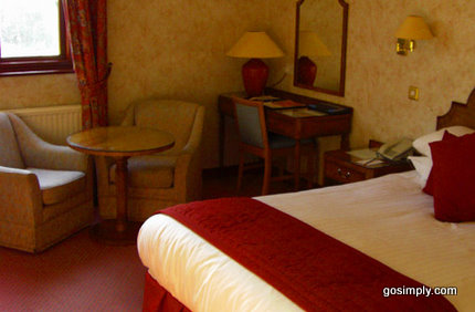 Copthorne Effingham Gatwick guest room