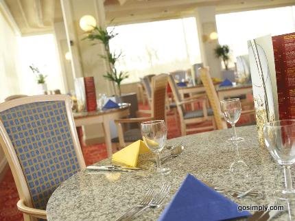 Dining area at the Gatwick Moat House hotel