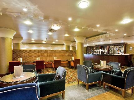Hotel bar at the Crowne Plaza Liverpool Airport