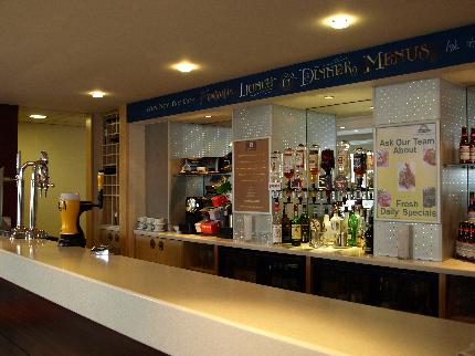 Bar at the Luton Airport Days Hotel