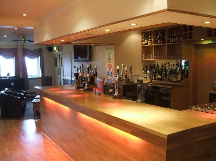Bar at the Sky Plaza Hotel Cardiff Airport