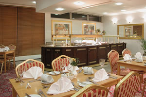 Restaurant at the Coventry Hill Hotel Coventry Airport