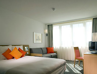 Guest bedroom at the Birmingham Airport Novotel Hotel